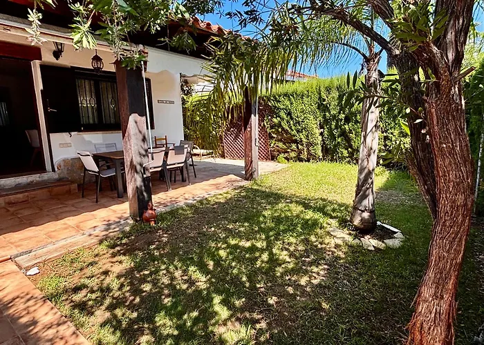 Casa Con Jardin Al Mare Ferienhaus